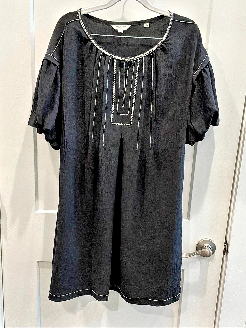 Max Studio Embroidered Short Sleeve Polyster dress Black Mini Small Puff Sleeve